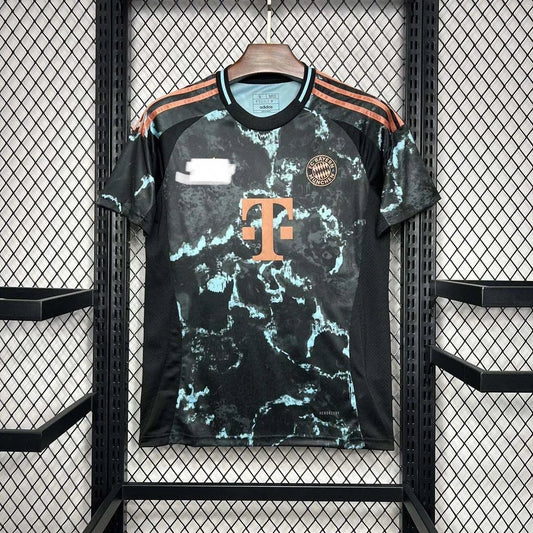 2024/25 Bayern Munchen Away Kit